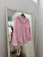 Cargar imagen en el visor de la galería, Camisa rayas
