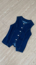 Cargar imagen en el visor de la galería, Chaleco Denim
