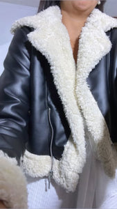Casaca cuerina peluche