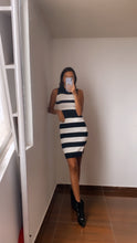 Cargar imagen en el visor de la galería, Vestido Milena
