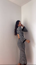 Cargar imagen en el visor de la galería, Vestido Romina
